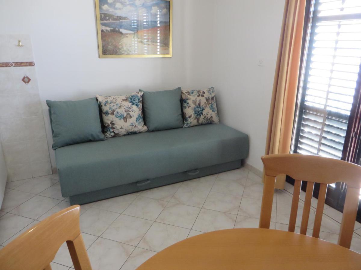 דרזניצה Apartments 8512 מראה חיצוני תמונה