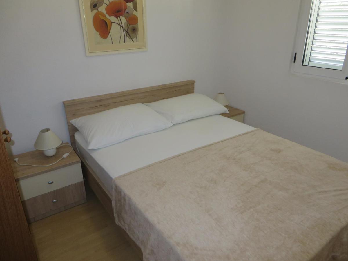דרזניצה Apartments 8512 מראה חיצוני תמונה